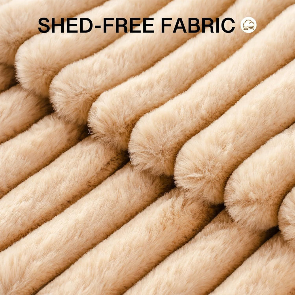 Round Calming Pet Bed for Cats and Small Dogs