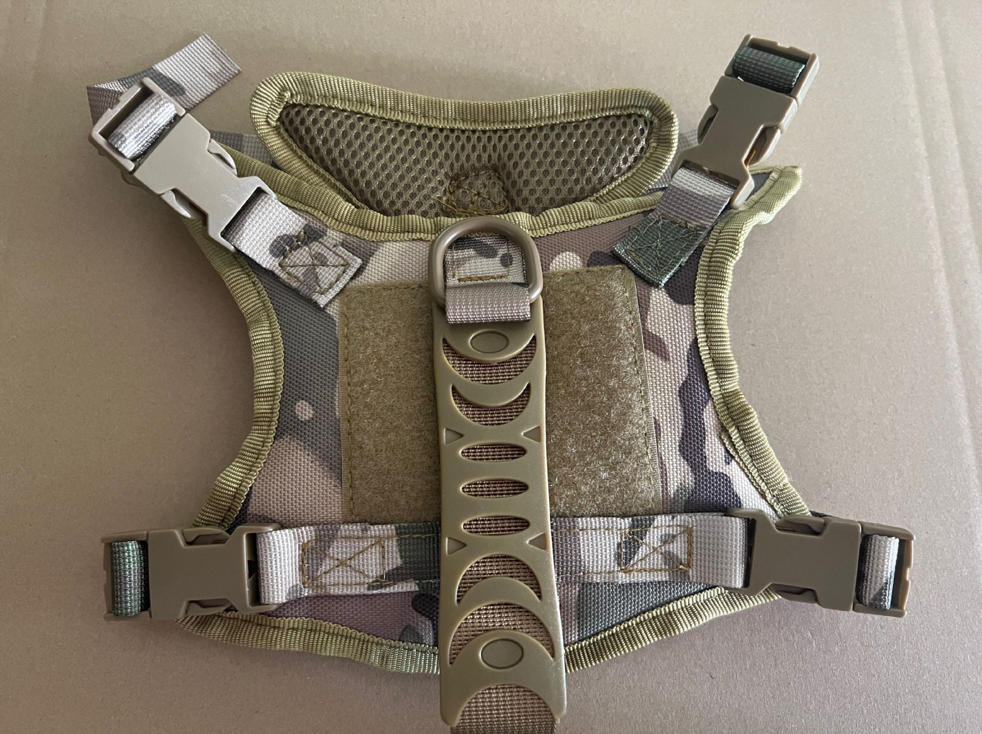 Vest-Style Pet Harness with Hand Holding Rope