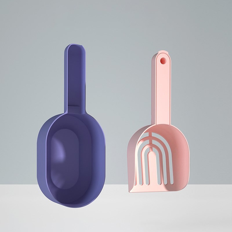 Self-cleaning scoop for effortless cat litter tray cleaning