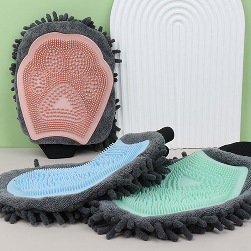 2-in-1 Pet Bathing and Grooming Brush