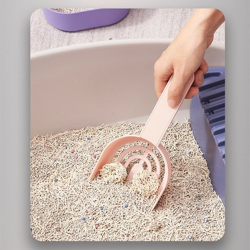 Self-cleaning scoop for effortless cat litter tray cleaning