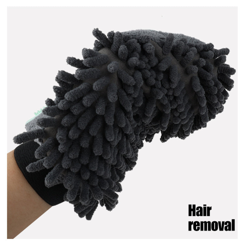 2-in-1 Pet Bathing and Grooming Brush